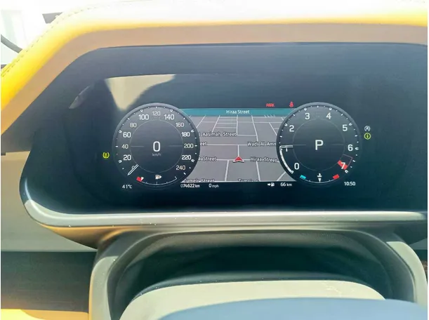Car image 27