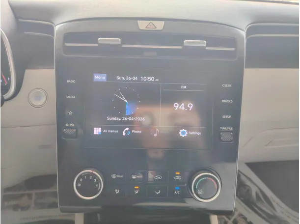 Car image 22