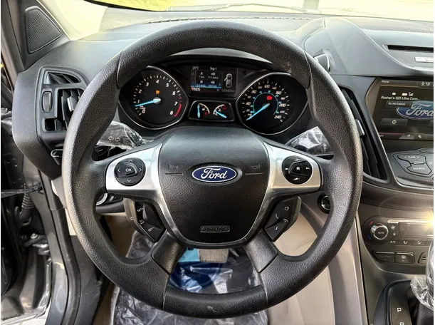 Car image 24