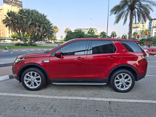 Car image 8