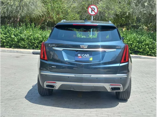 Car image 6