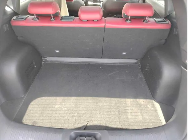 Car image 31