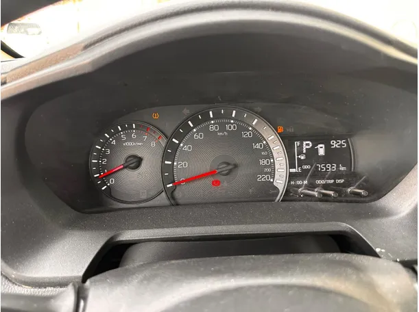 Car image 20