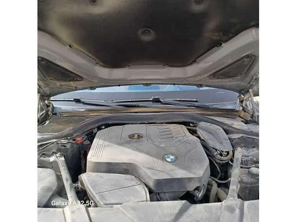 Car image 35