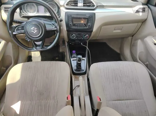 Car image 20