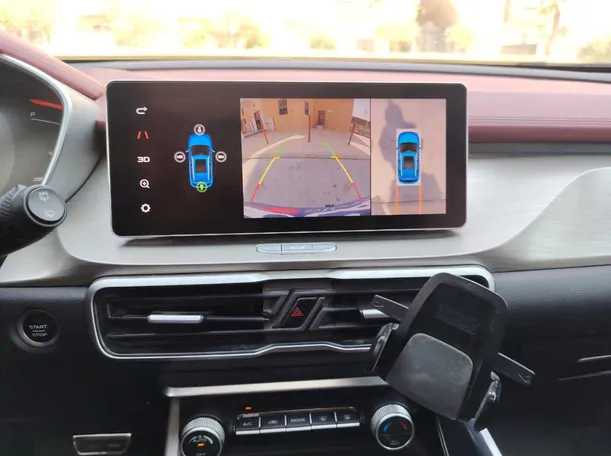 Car image 21