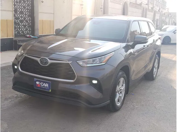 2020 Toyota Highlander in KSA