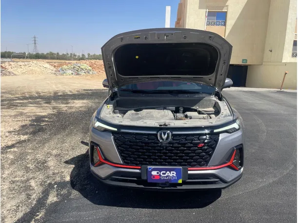 Car image 26