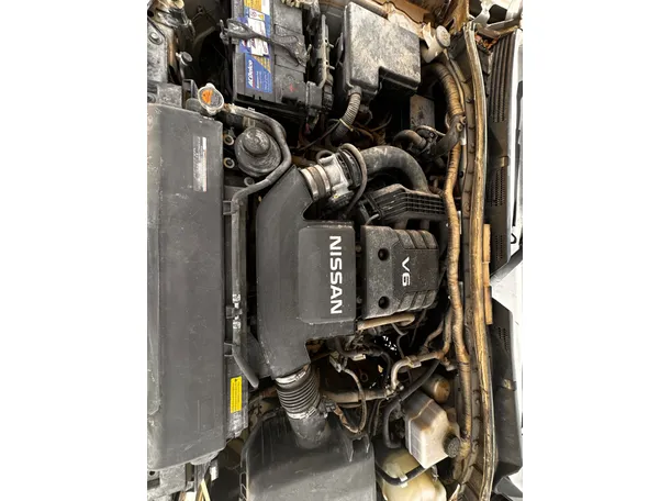 Car image 30