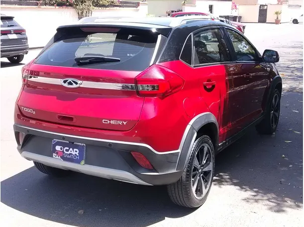 Car image 5