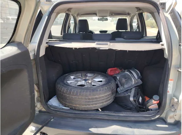 Car image 23
