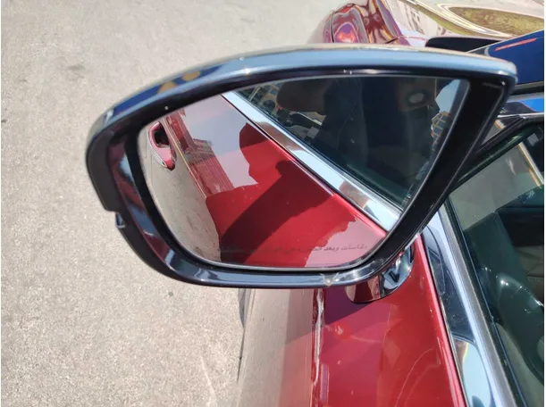 Car image 42