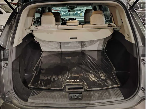 Car image 29