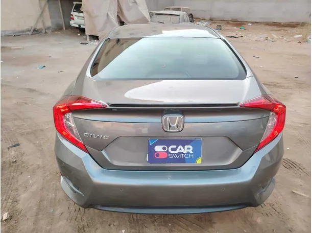 Car image 6