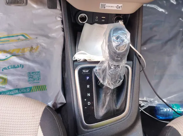 Car image 16