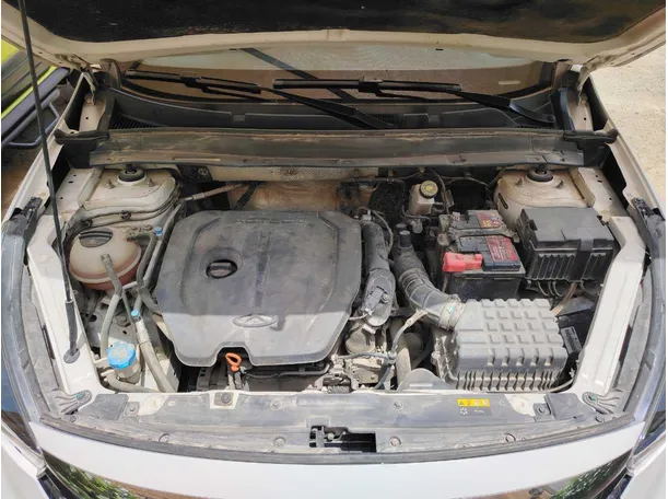 Car image 33