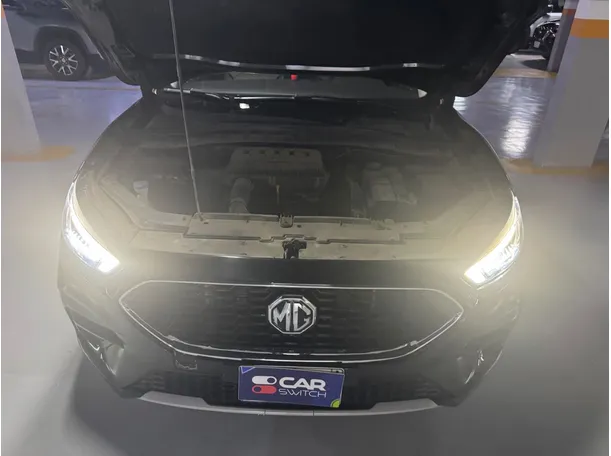 Car image 19