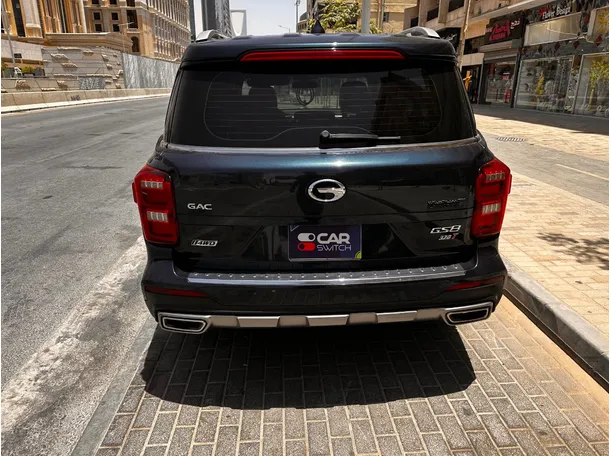 Car image 6