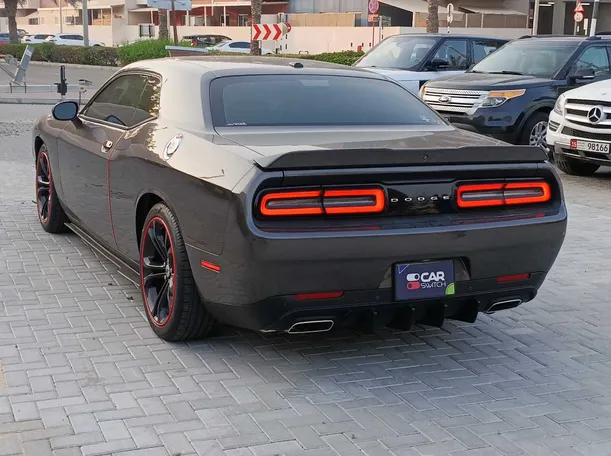 Car image 7