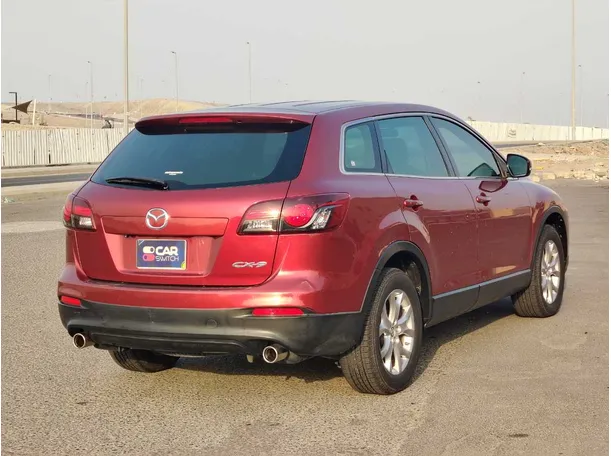 Car image 5