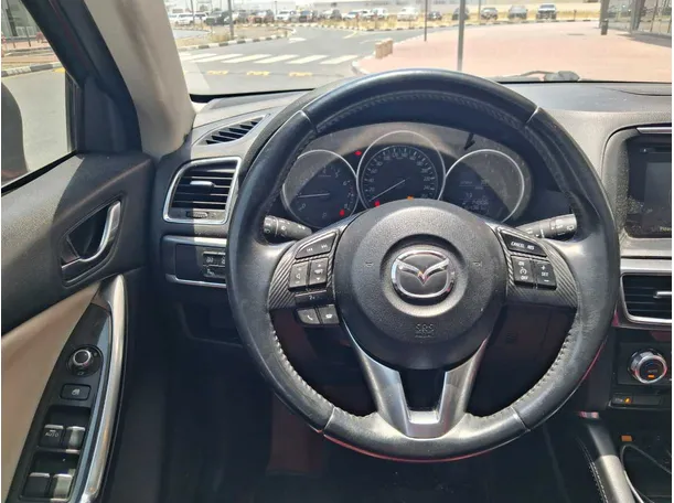 Car image 17