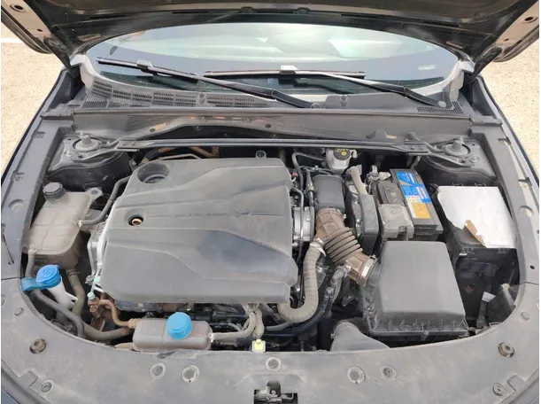 Car image 35