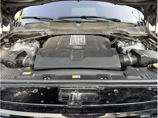 Car image 25