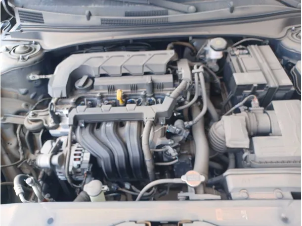 Car image 19