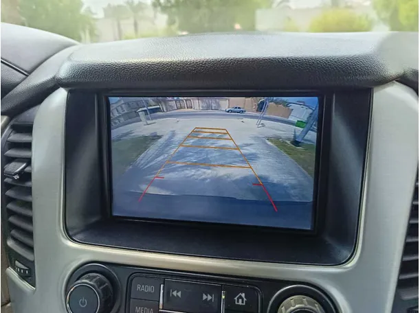 Car image 30