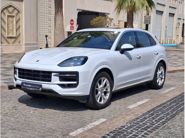 2025 Porsche Cayenne in Dubai