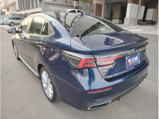 Car image 7