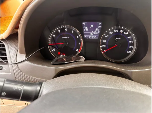 Car image 20