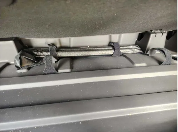 Car image 32