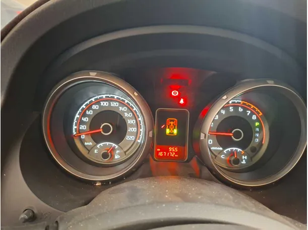 Car image 18