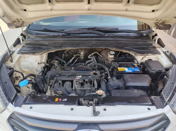 Car image 27