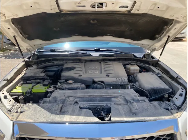 Car image 30