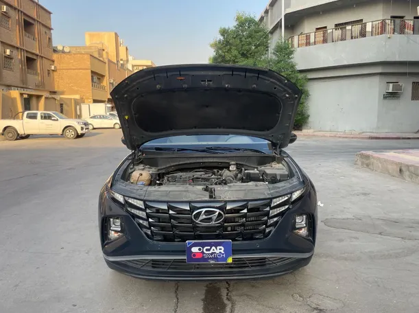 Car image 23