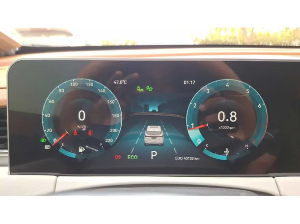 Car image 19