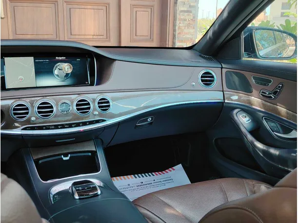 Car image 22