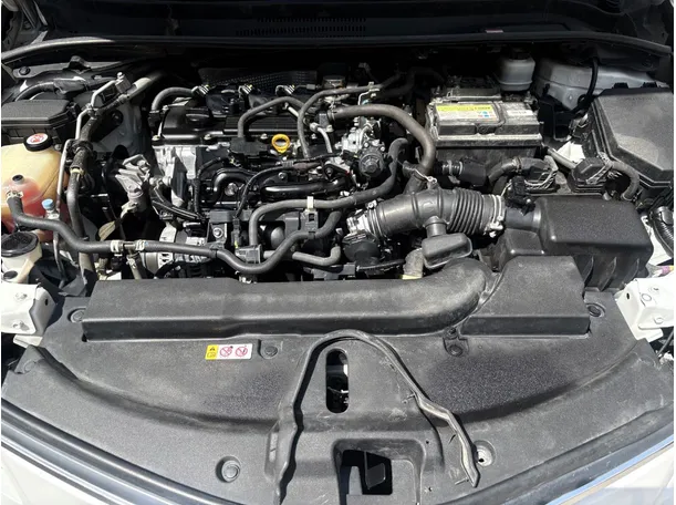 Car image 25