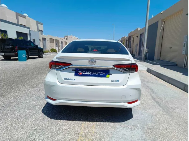 Car image 6