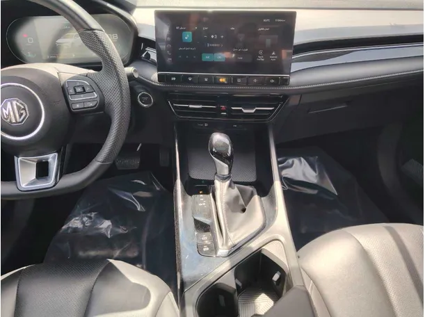 Car image 22