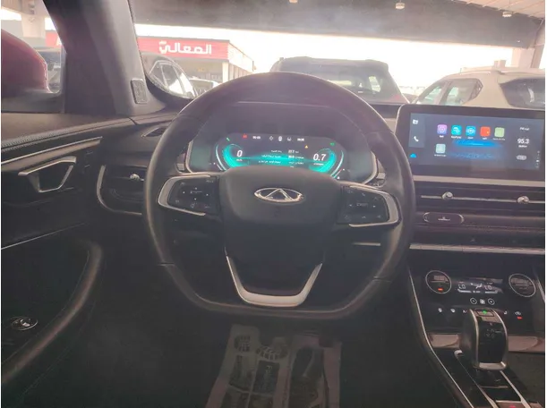 Car image 27