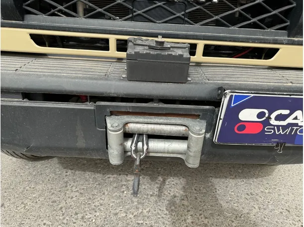Car image 26