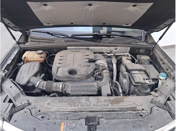 Car image 21