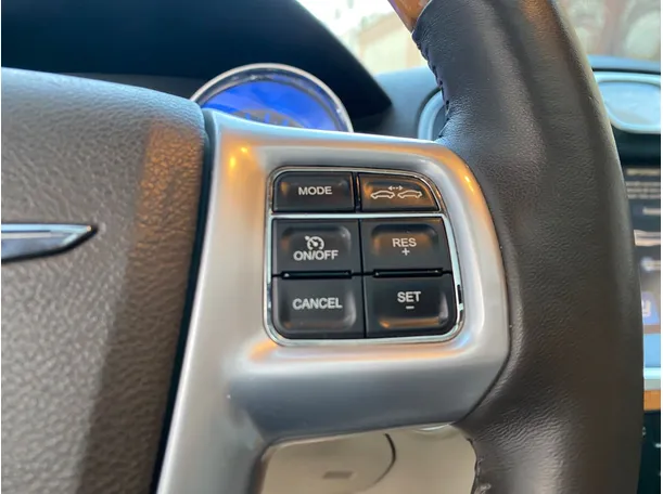 Car image 22