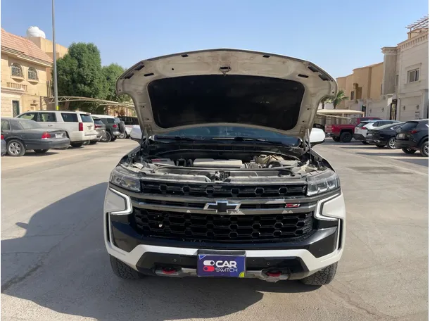 Car image 25