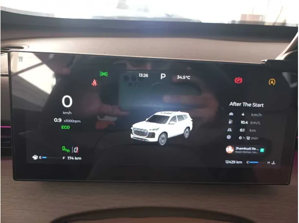 Car image 15
