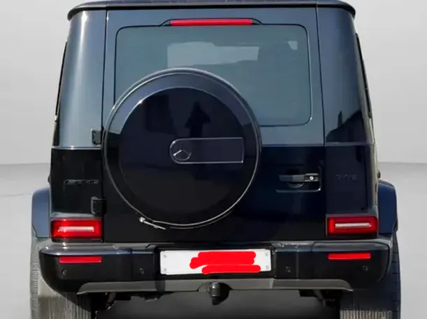 Car image 8