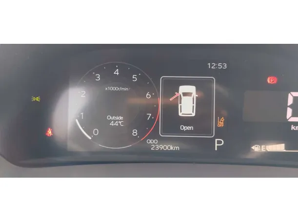 Car image 19
